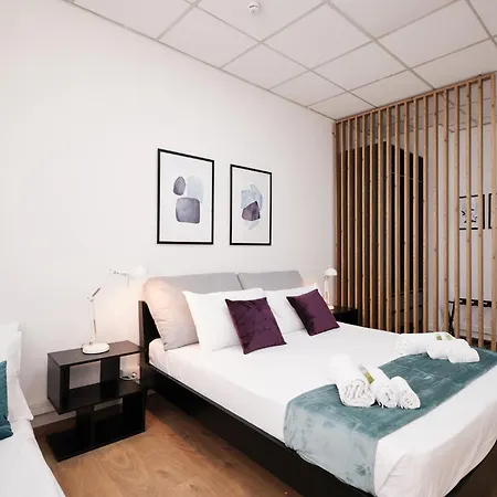 Re Di Roma Luxury Apartment 아파트 *