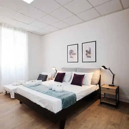 Splendido A 15 Minuti Da Centro 아파트 *